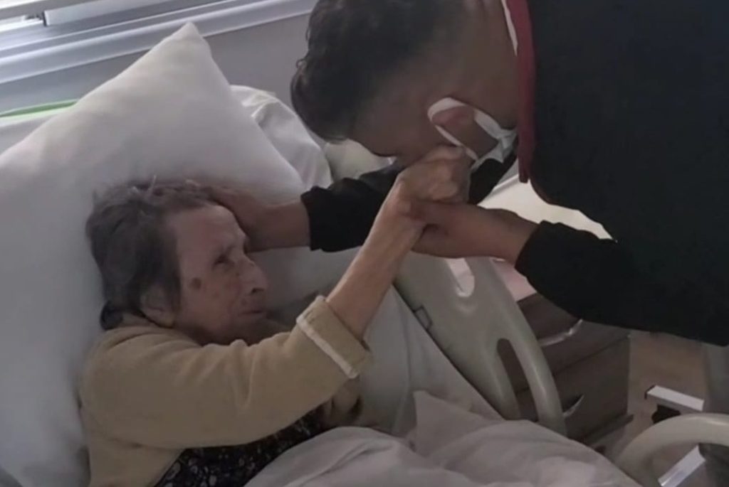 İzmir’de Örnek Esnaf: Altın Makas Lakaplı Selçuk Özdemir