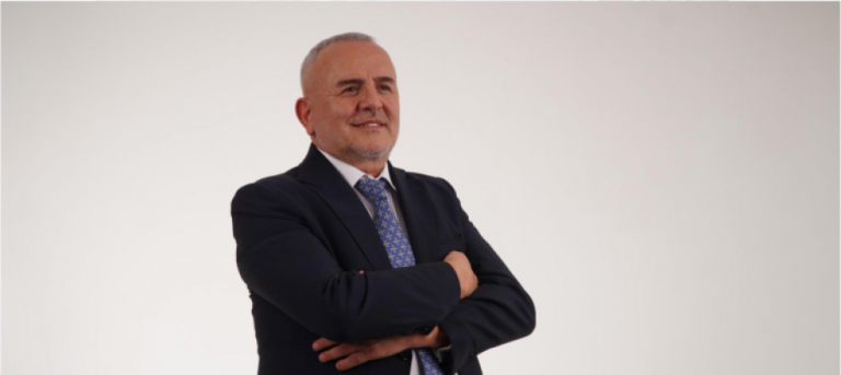 genel-baskan-ali-karakurt-bir-toplumun-gelecegi-sorumluluk-sahibi-babalarin-varligiyla-sekillenir---gundem---internetin-ajansi